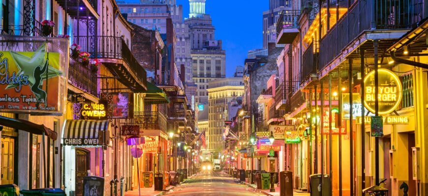 How to Plan the Perfect Night Out on Bourbon Street