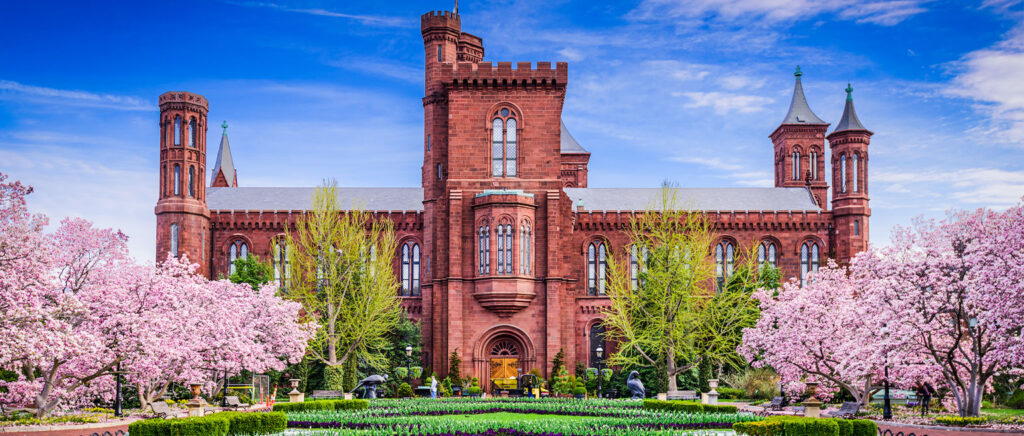 Best Time to Visit the Smithsonian Institution