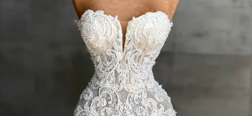 Dreamy Mermaid Lace Wedding Gown for Your Special Day