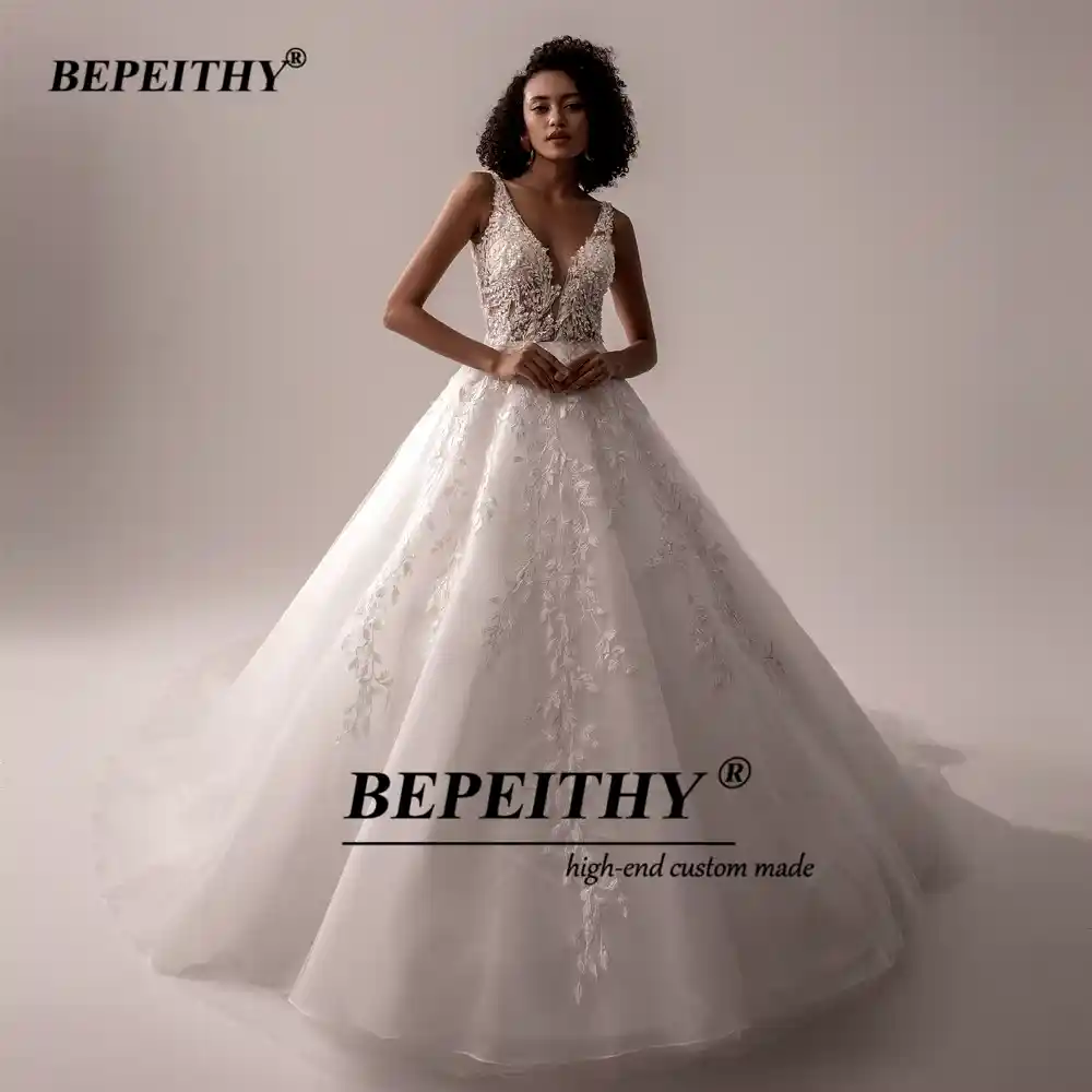 Ultimate Comfort and Style: BEPEITHY V Neck Wedding Dress