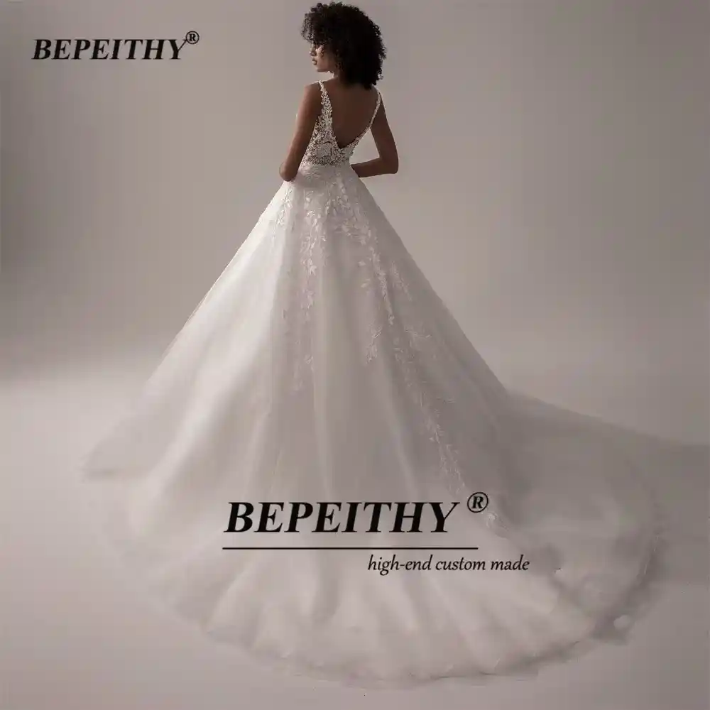 Ultimate Comfort and Style: BEPEITHY V Neck Wedding Dress