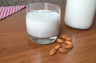 Homemade Almond Milk: Tips for Getting the Creamiest Consistency