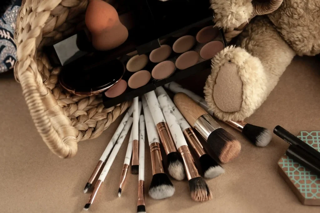 How to Clean Your Makeup Brushes with Household Items  