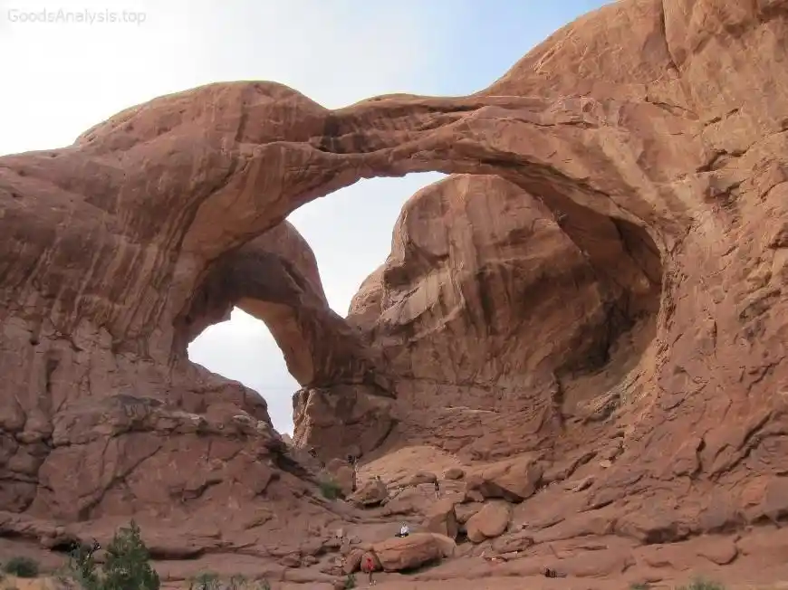 The Best Things to Do in Arches National Park for Every Traveler  