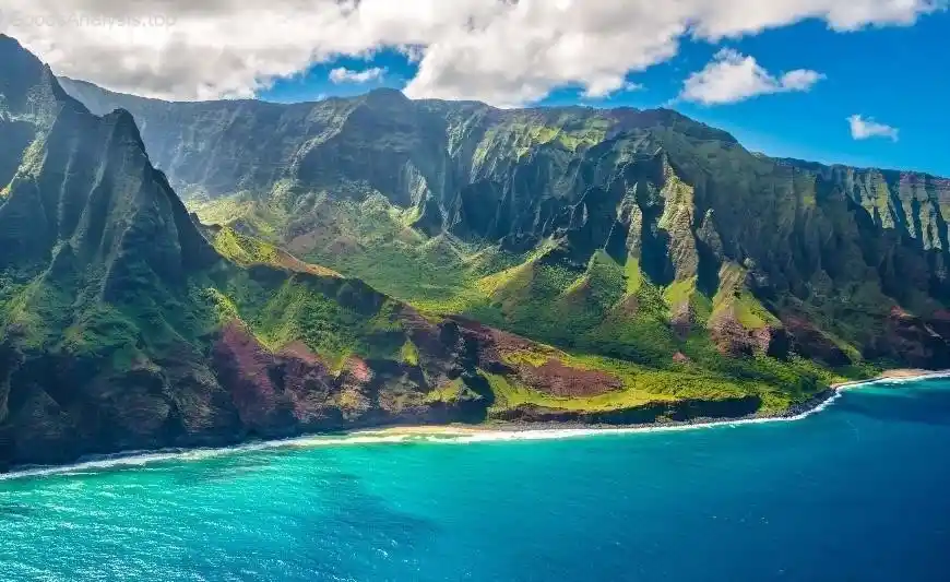 Explore Kauai’s Na Pali Coast: A Must-See Destination  