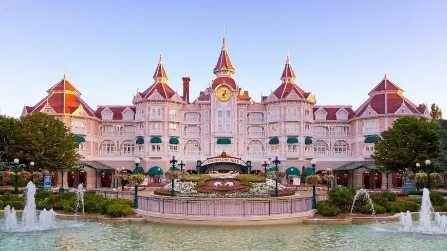 The Best Places to Take Photos at Disneyland Resort  