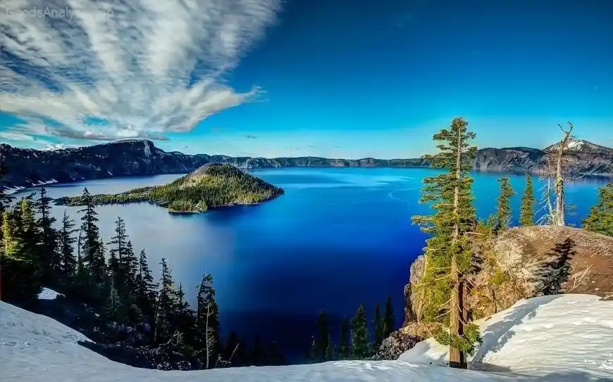 Crater Lake Hiking Trails  