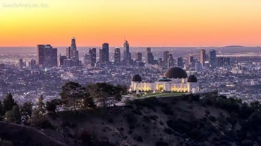 Discover Griffith Park’s Best Hikes, Views, and Attractions  