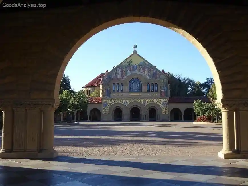 Stanford University: Top Things to Do on Campus  