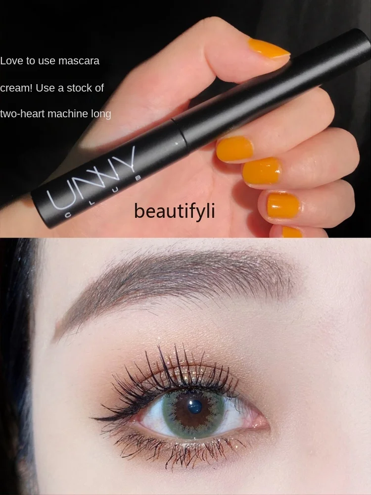 Mascara for volume