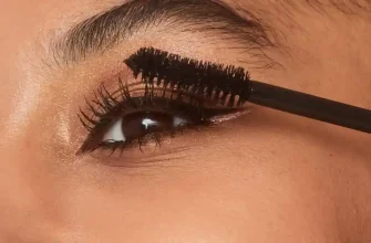 Mascara looks