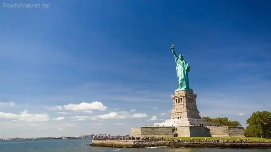 Statue of Liberty: The Ultimate New York Experience  