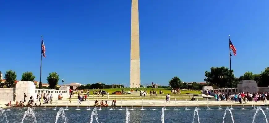 The National WWII Memorial: Essential Information for Tourists