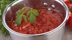 How to Make Tomato Sauce Without Sugar or Preservatives  