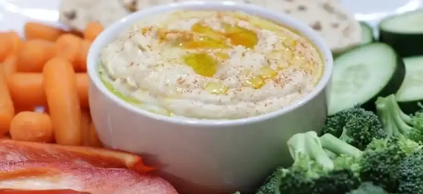 Creamy Homemade Hummus: Tips for the Best Texture