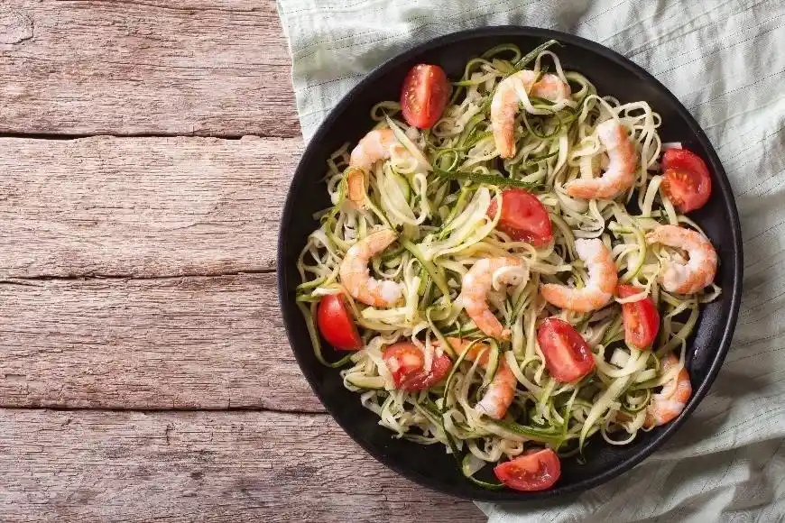 How to Add Zucchini Noodles to Your Keto Diet