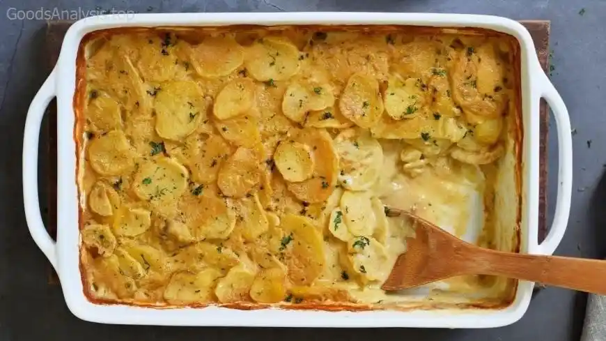 Easy Scalloped Potatoes Recipe for the Whole Family  