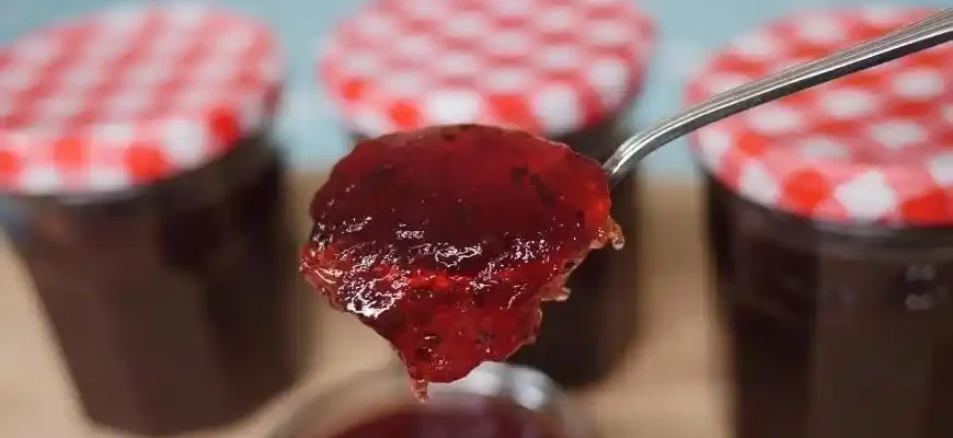 Avoid These Common Mistakes When Making Strawberry Jam