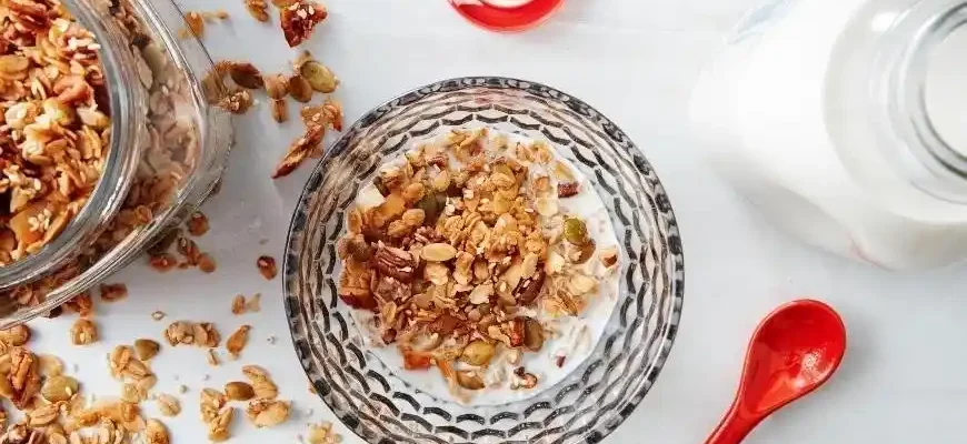 How to Make Granola Clusters